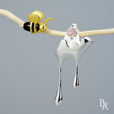 Нестандартни сребърни обеци пчела с ахат HONEY