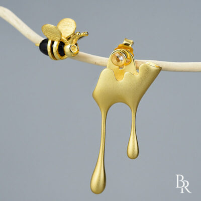Нестандартни сребърни обеци пчела с ахат HONEY