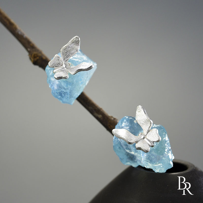 obetsi-peperudi-sas-surov-aquamarine