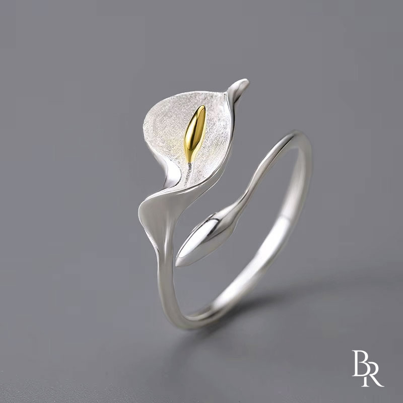 srebaren-prasten-tsvete-calla