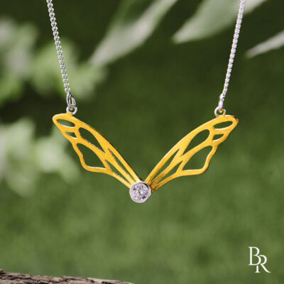 Сребърно колие с кубичен цирконий BUTTERFLY